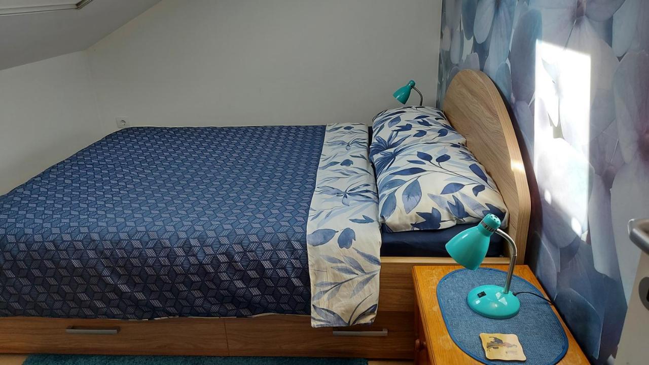 Apartman Santorini Novi Sad Buitenkant foto